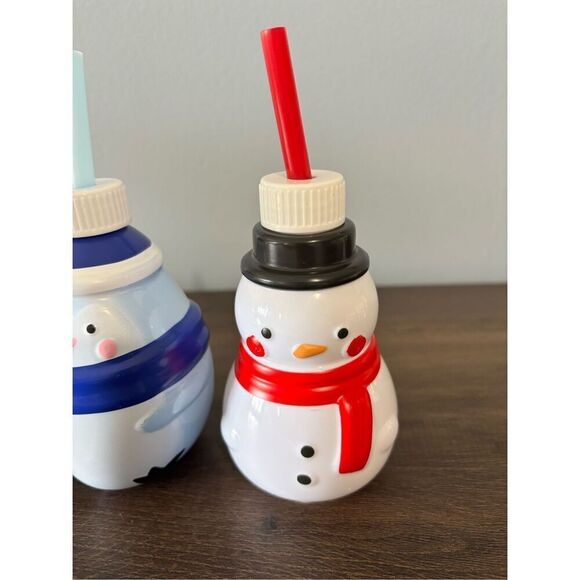 Target Bullseye Playground Christmas winter cups with straws Dino snowman pengui - Picture 5 of 7
